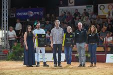 Die Nominierten der Rasse Holsteins in der Betriebsgröße 100 bis 499 Kühe die Betriebe Ewig und Nunnenkamp
© Christine Massfeller